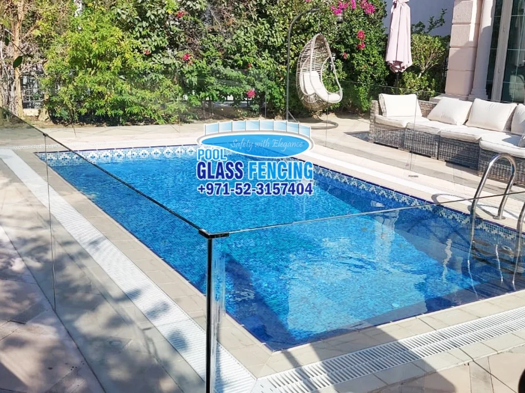 pool glass fencing in dubai without spigots